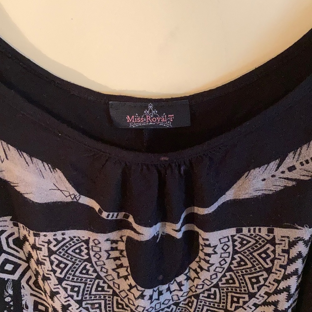 Patterned Shirt - Picture 3 of 6